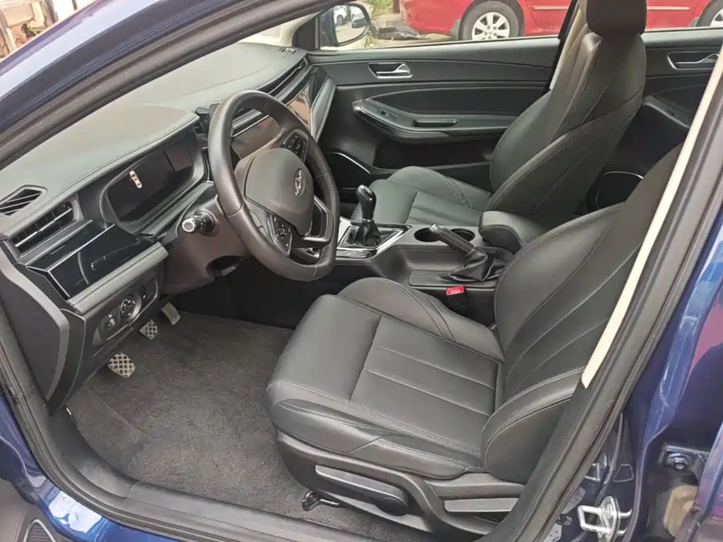 Chery Arrizo 5 PLUS — миниатюра 11