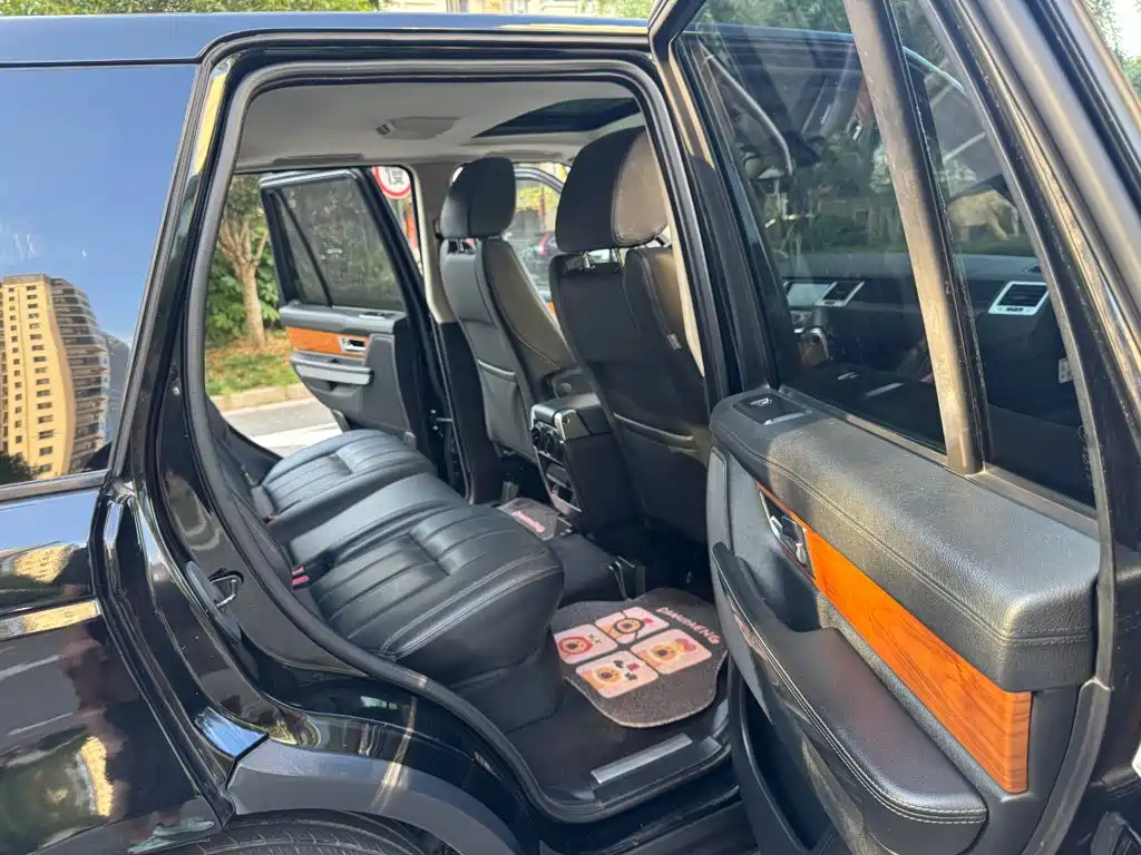 Land Rover Sport — миниатюра 12