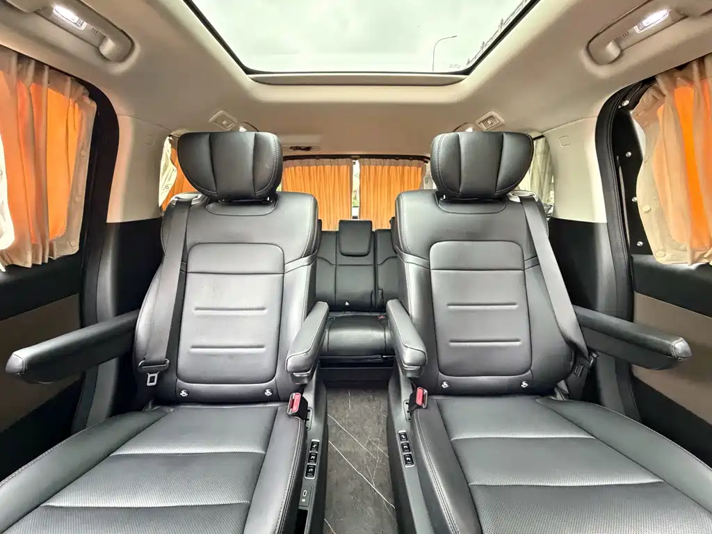 GAC Motor Trumpchi E8 PHEV — миниатюра 10