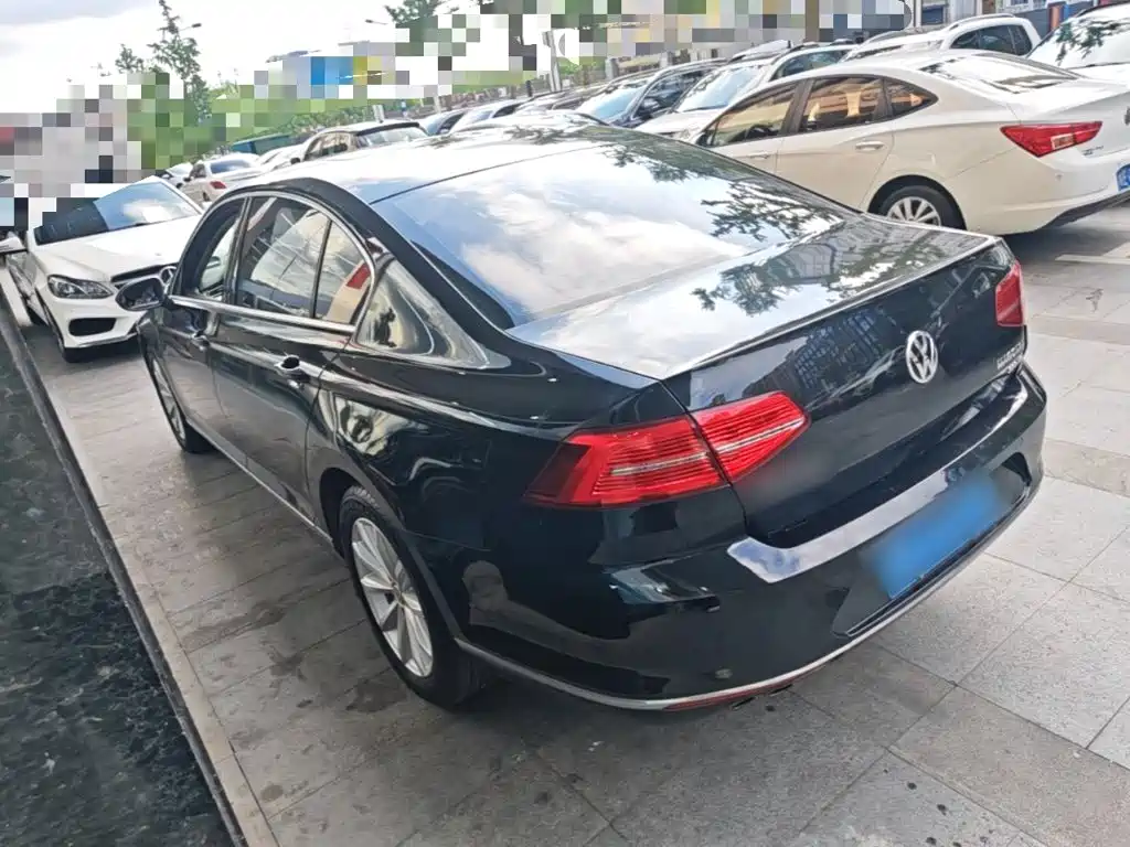 Volkswagen Magotan — миниатюра 5