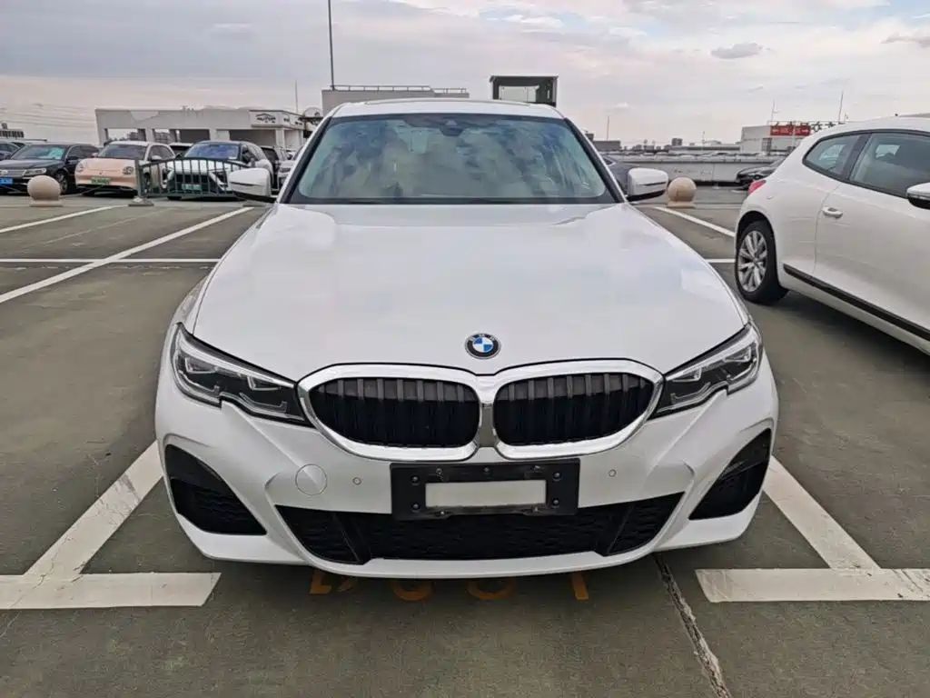 BMW 3 Series — миниатюра 3