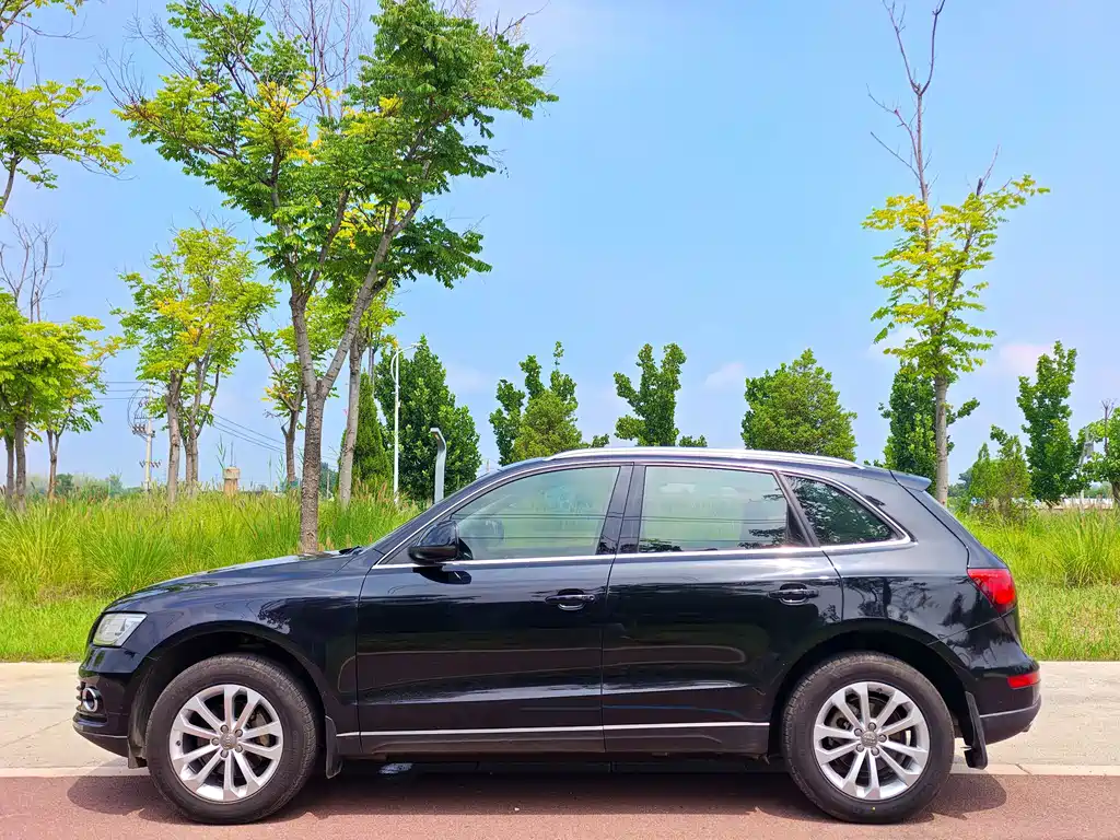 Audi Q5 — миниатюра 8