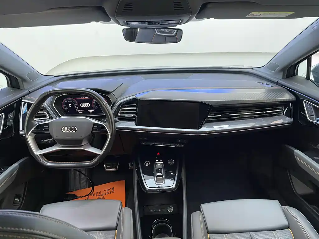 Audi Q4 e-tron — миниатюра 9