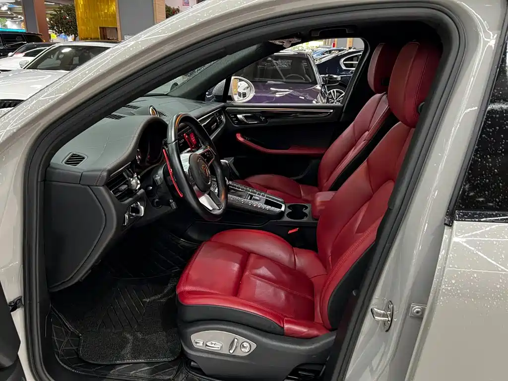 Porsche Macan — миниатюра 15