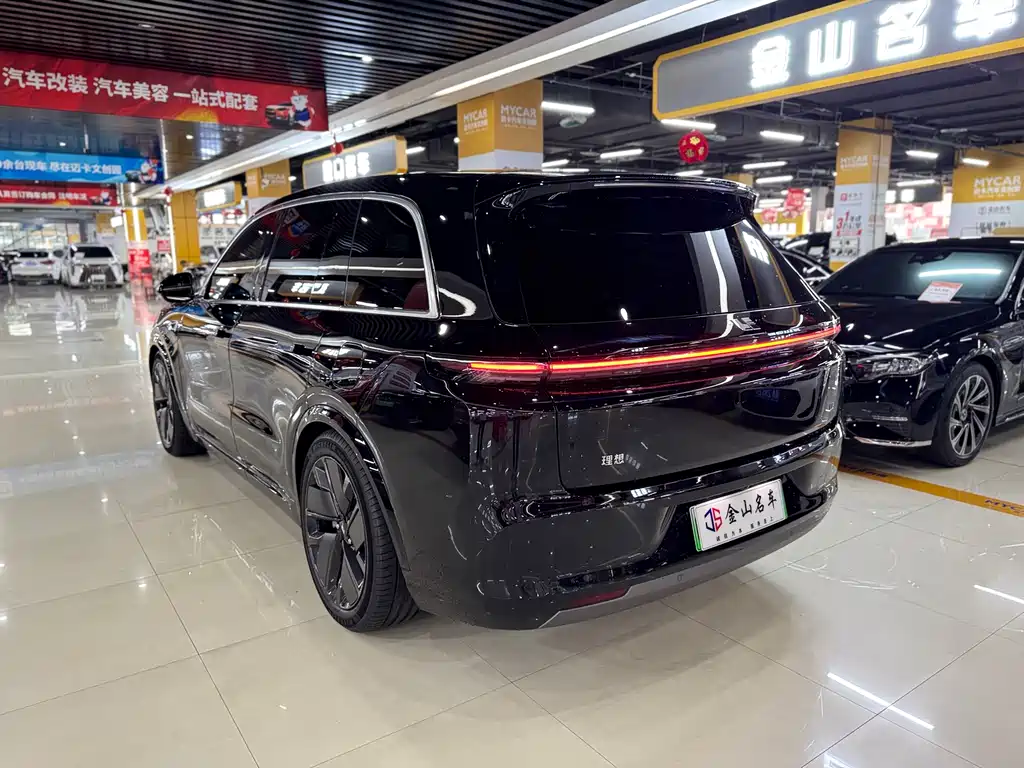 Li Auto IDEAL L8