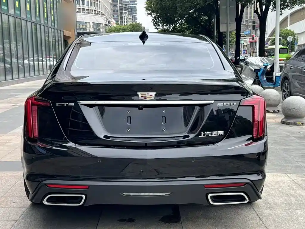 Cadillac CT5 — миниатюра 10