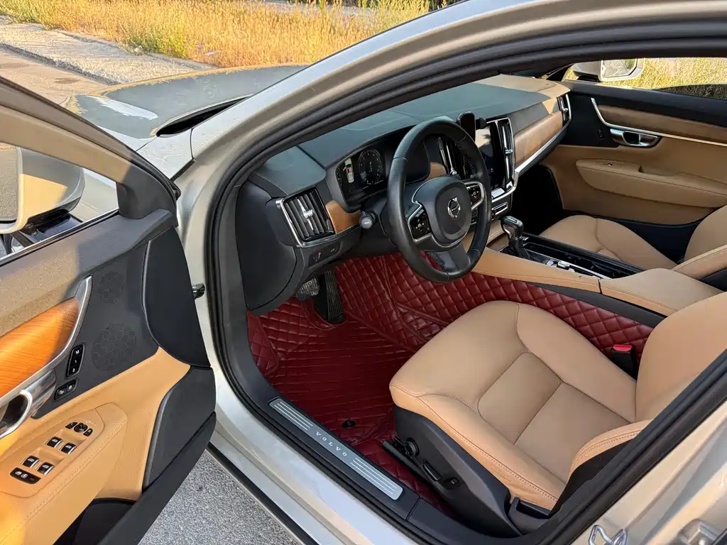 Volvo S90 — миниатюра 12