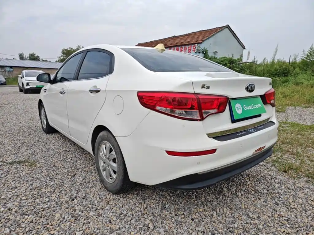 Kia K2 — миниатюра 5