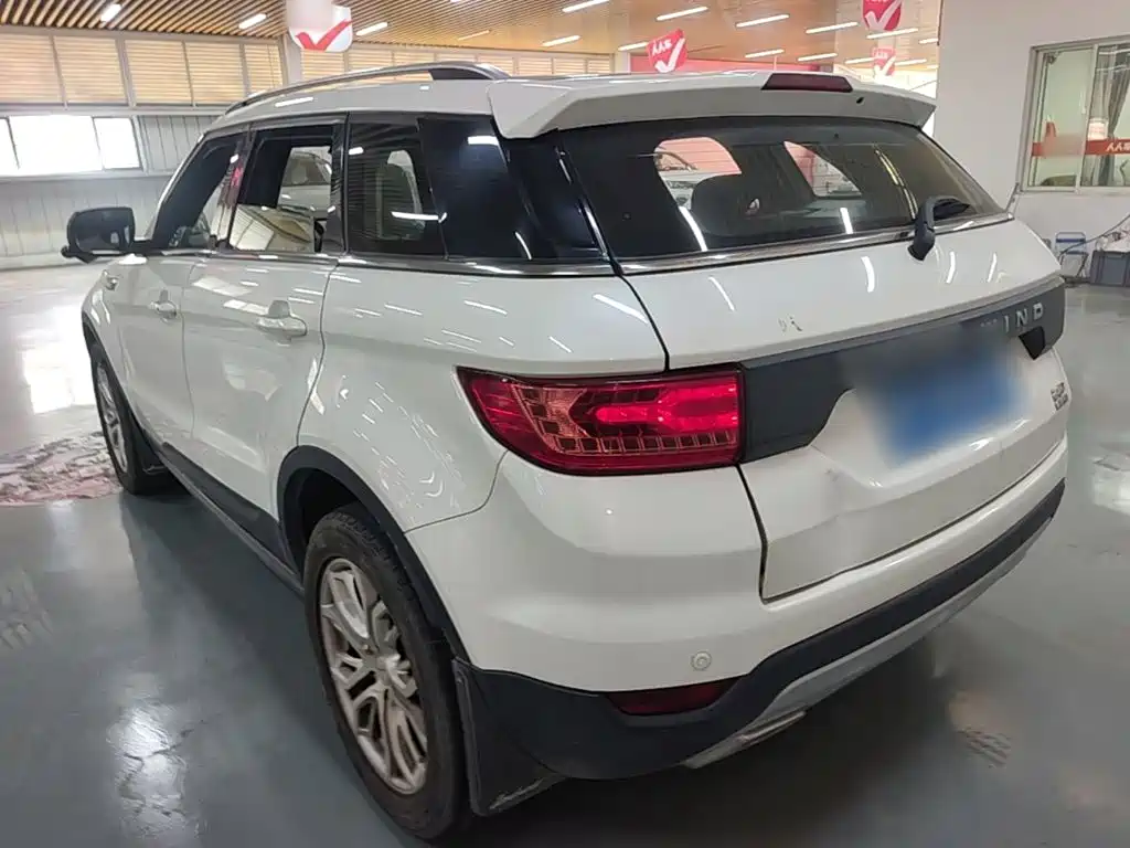 Landwind Landwind X7 — миниатюра 5
