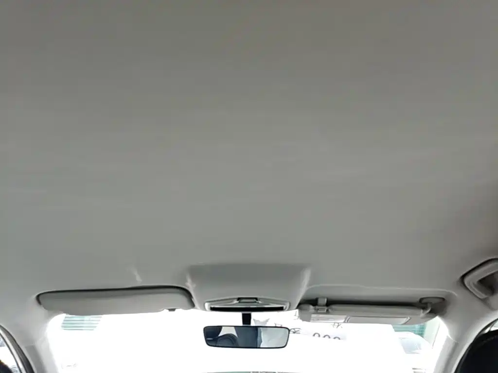 Geely Emgrand — миниатюра 18