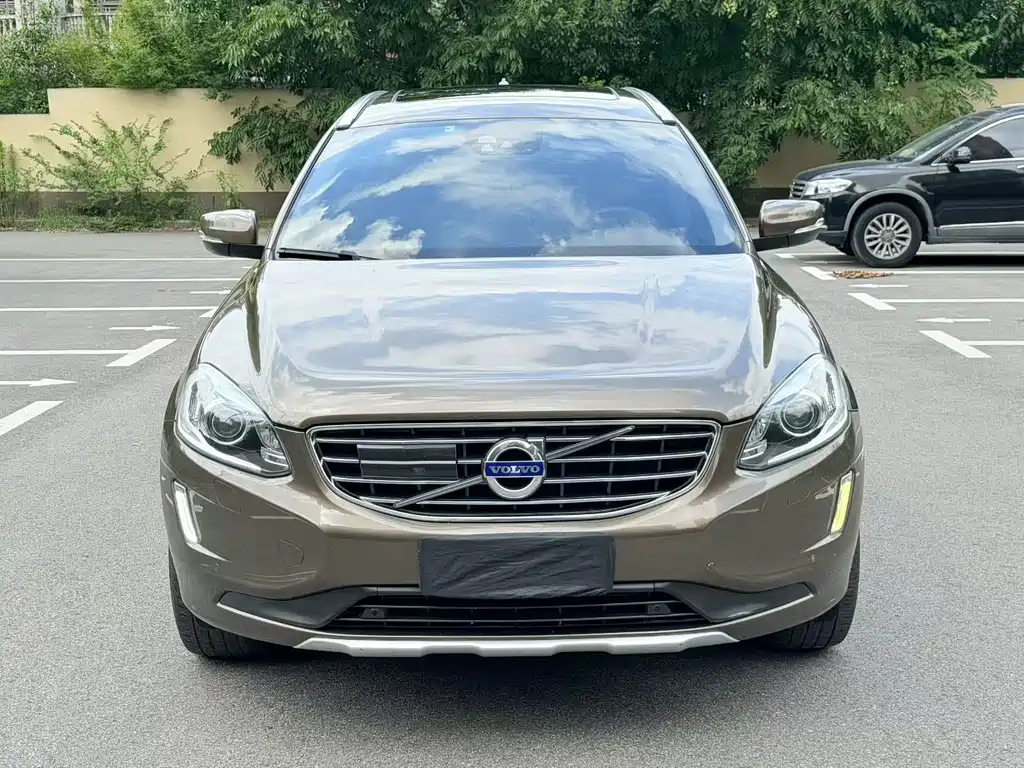 Volvo XC60 — миниатюра 2
