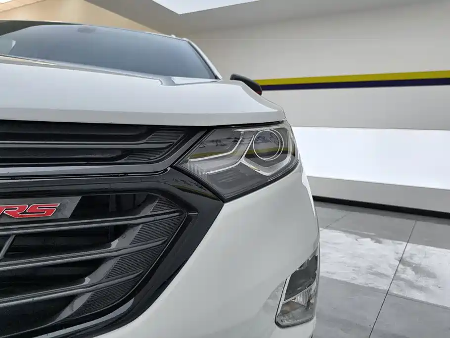 Chevrolet Equinox — миниатюра 5