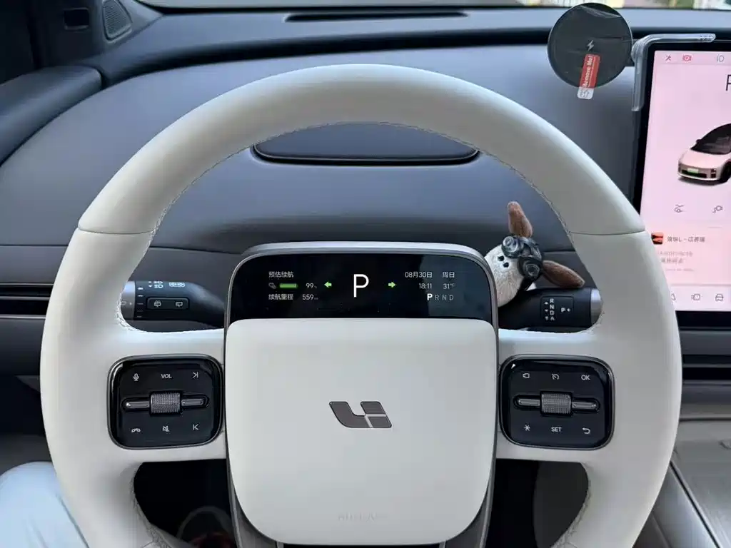 Li Auto Идеальный i6 — миниатюра 20