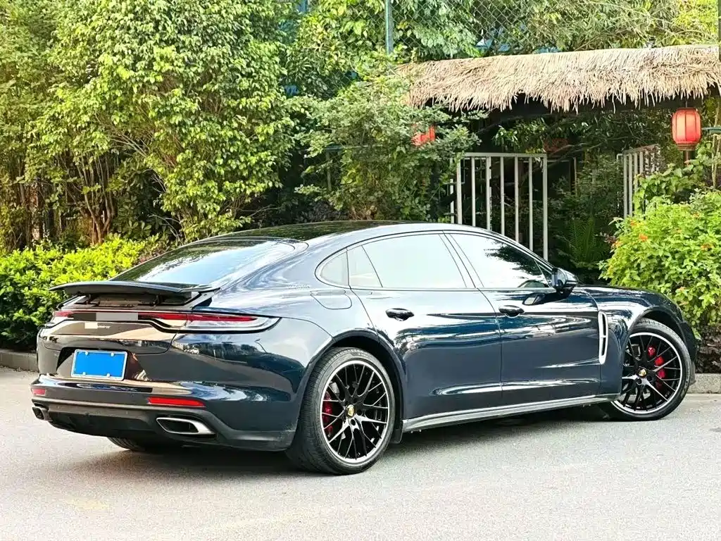 Porsche Panamera — миниатюра 9