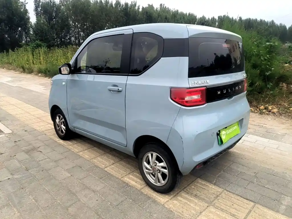 Wuling MINIEV — миниатюра 5