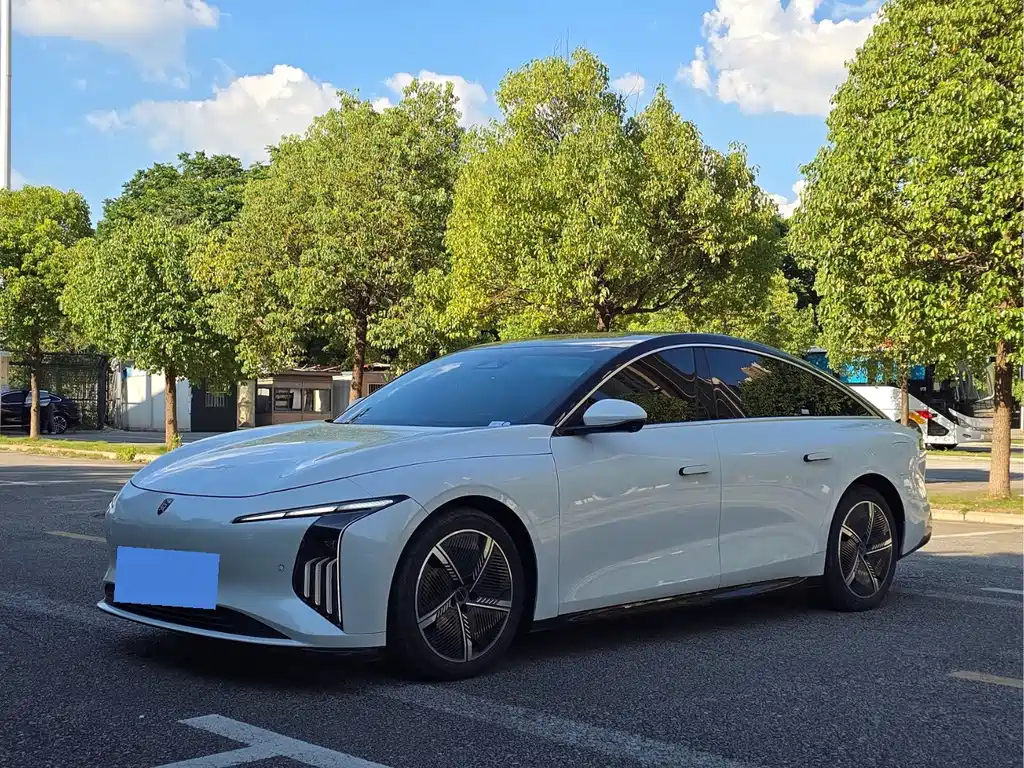 Fengxing Xinghai S7