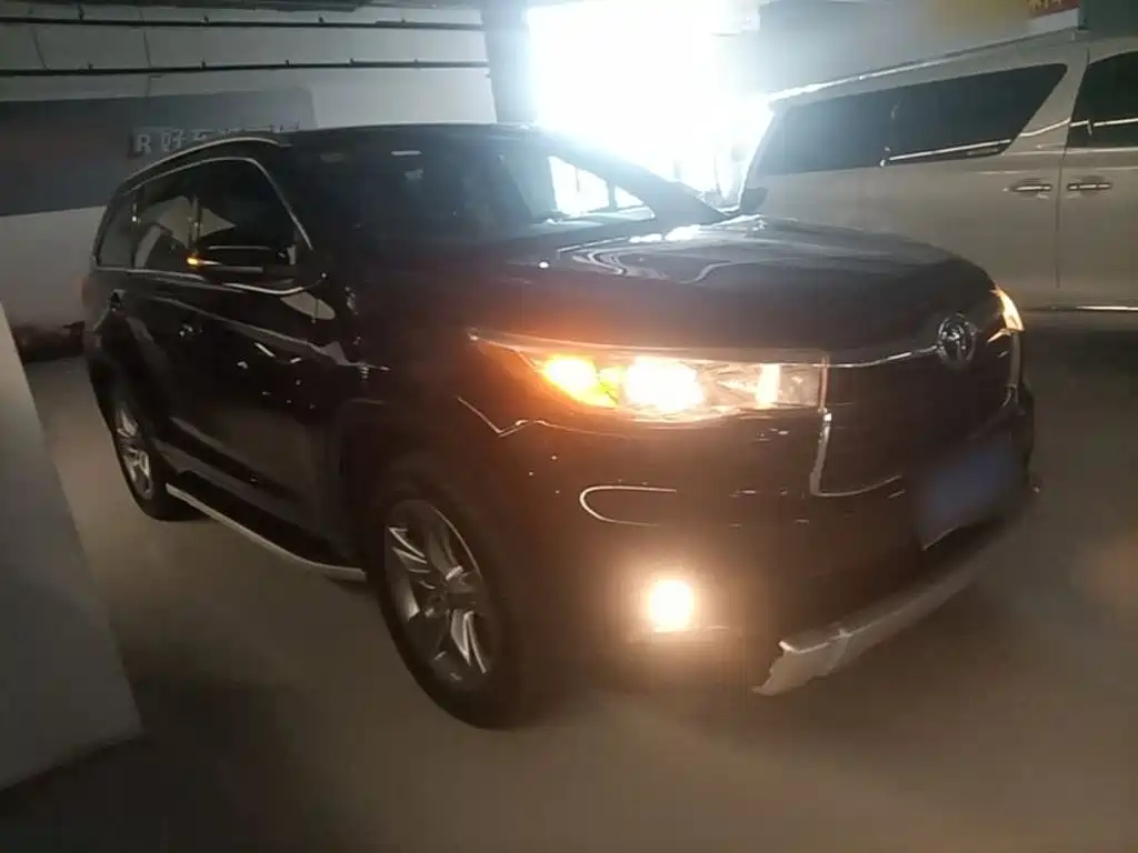 Toyota Highlander — миниатюра 4