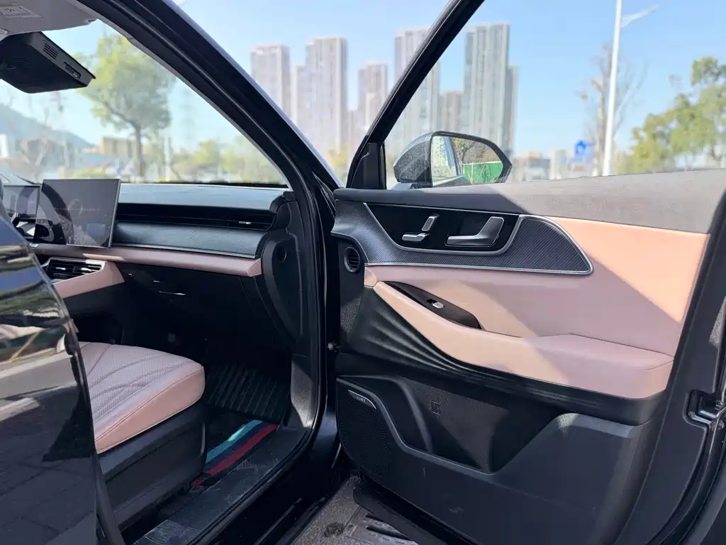 Chery Tiggo 8L — миниатюра 10