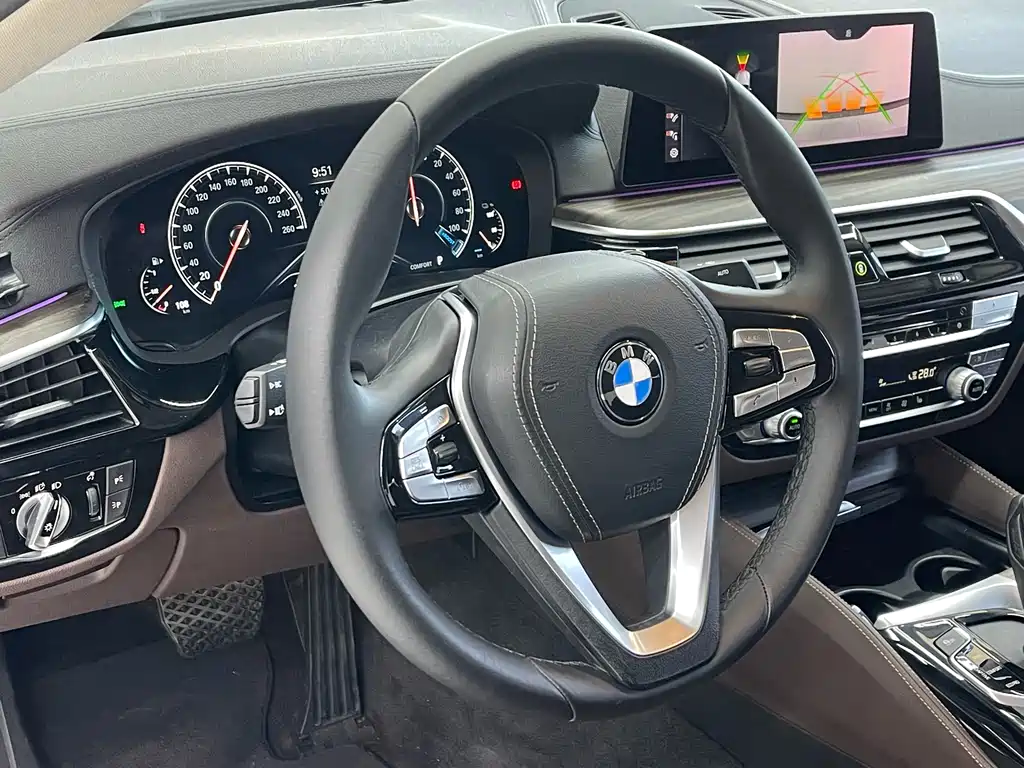 BMW 5 SERIES NEW ENERGY