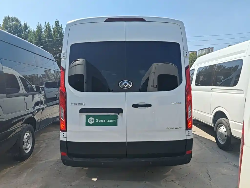 Maxus V90 — миниатюра 6