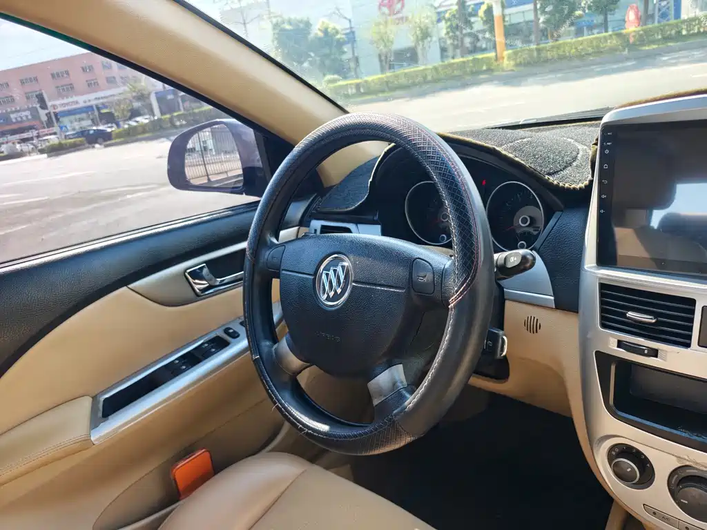 Buick Excelle — миниатюра 8