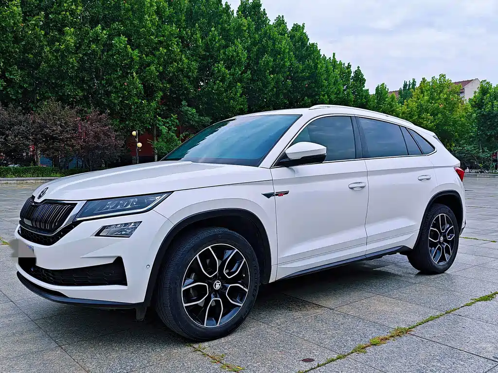 Skoda Kodiaq GT — миниатюра 8