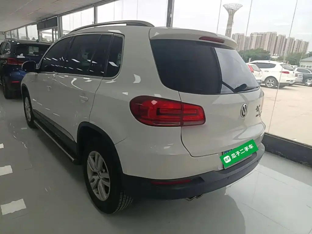 Volkswagen Tiguan — миниатюра 5