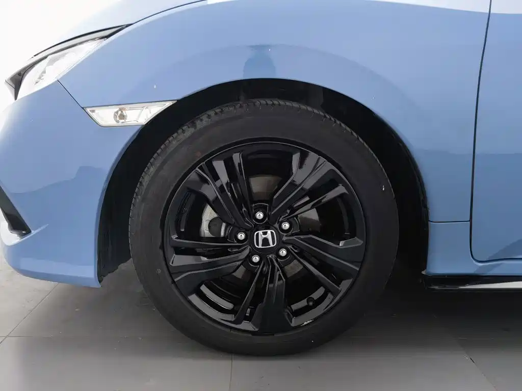 Honda Civic — миниатюра 17