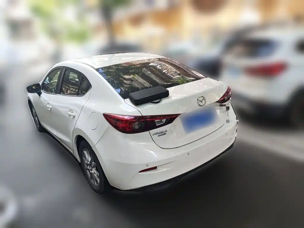 Mazda 3 Axela — миниатюра 4