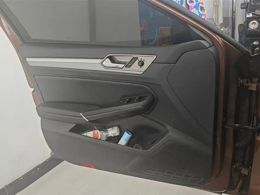Volkswagen Lamando 2018 280TSI DSG Comfort
