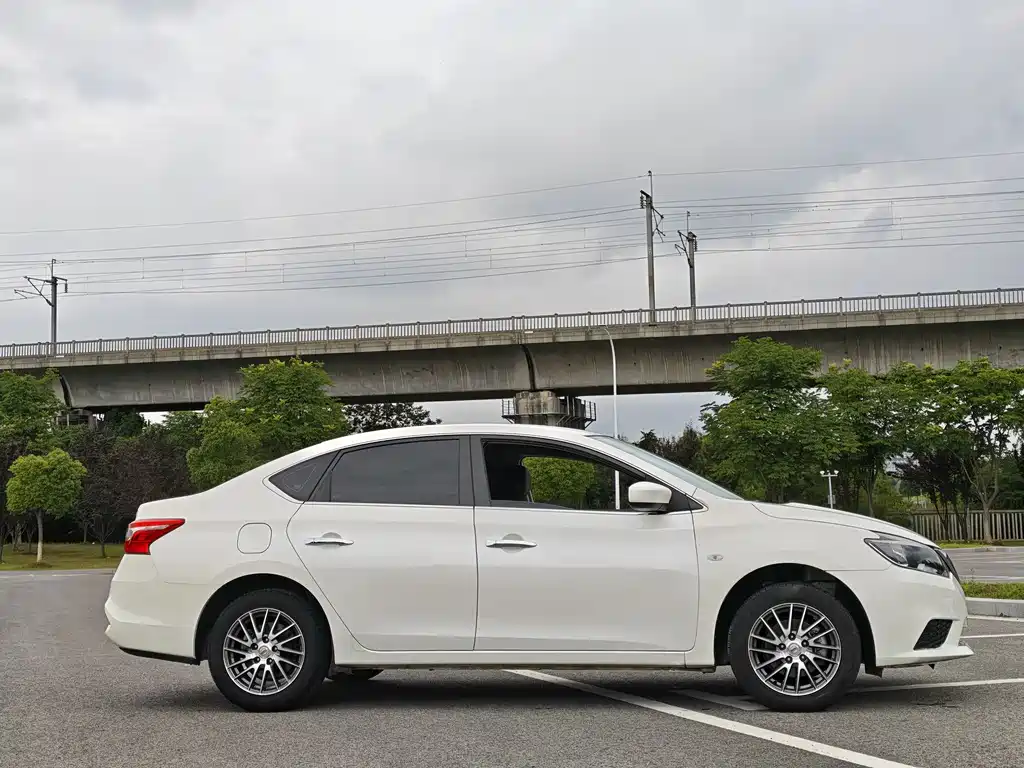 Nissan Sylphy 2019 1.6XE CVT Comfort