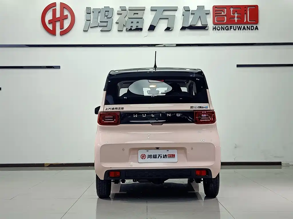 Wuling MINIEV — миниатюра 5