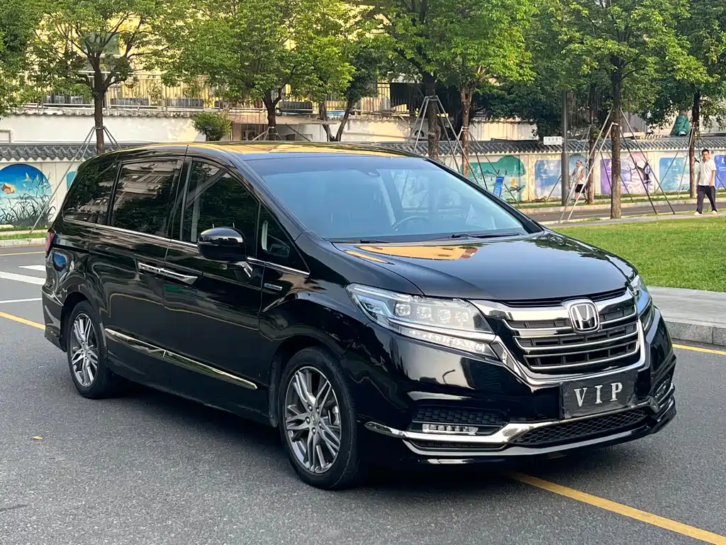Honda Elysion — миниатюра 3
