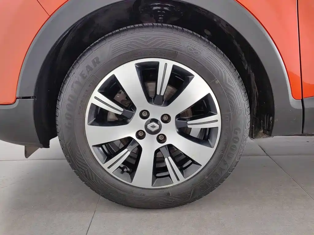 Renault Captur — миниатюра 17
