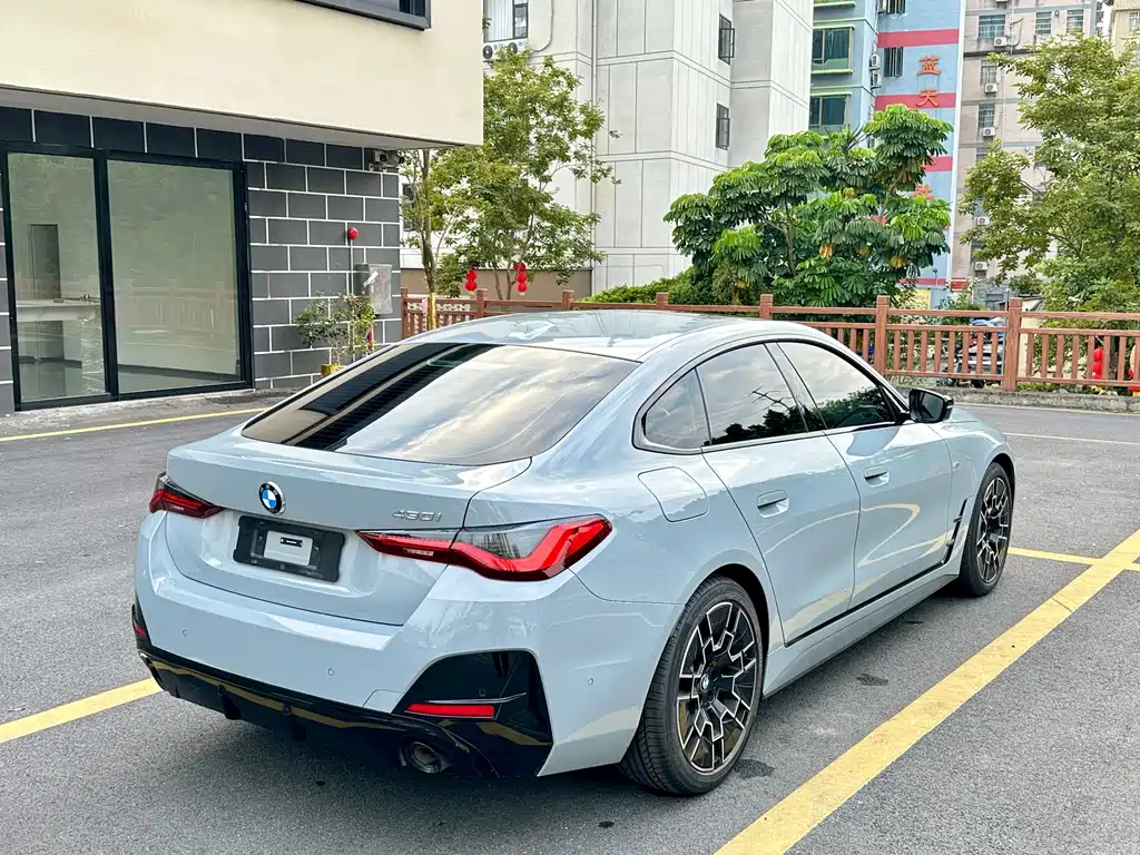 BMW 4 Series — миниатюра 10
