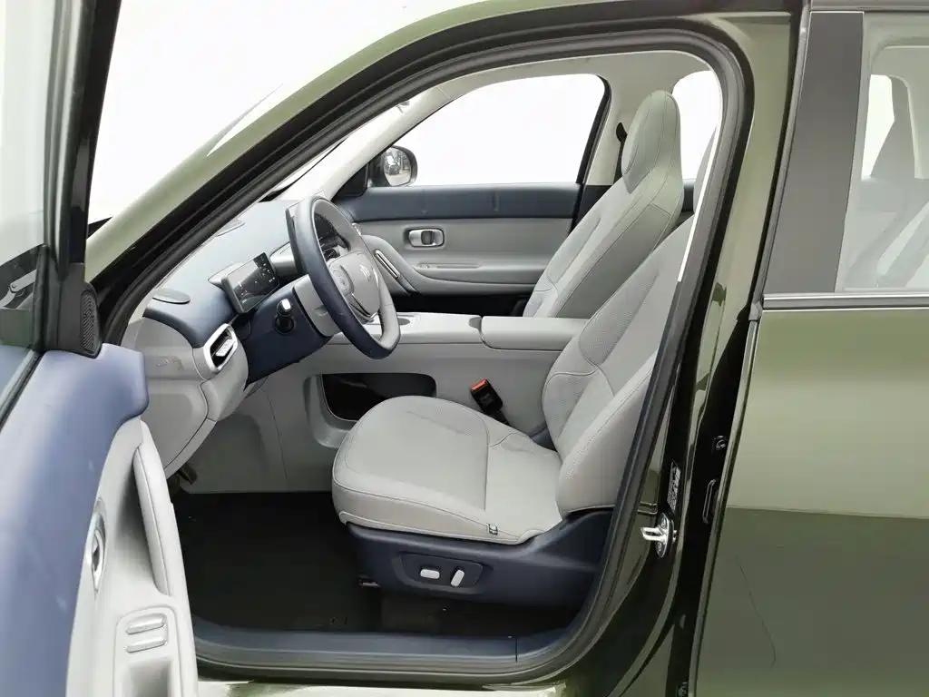 Leapmotor 零跑A10 — миниатюра 10