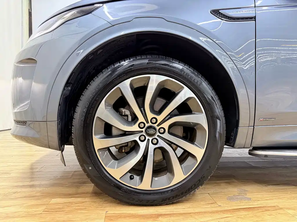 Land Rover Discovery Sport — миниатюра 27