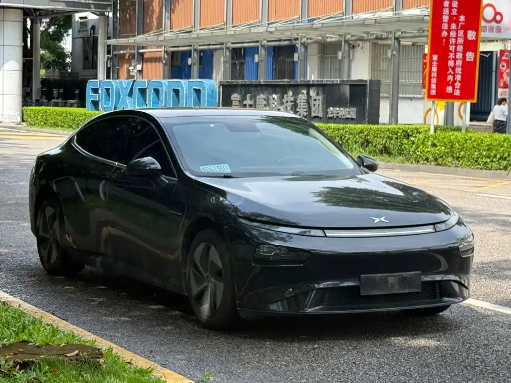 XPeng P7 — миниатюра 3