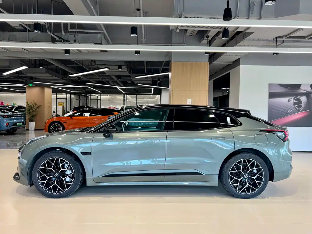 ZEEKR EXTREME KRYPTON 001