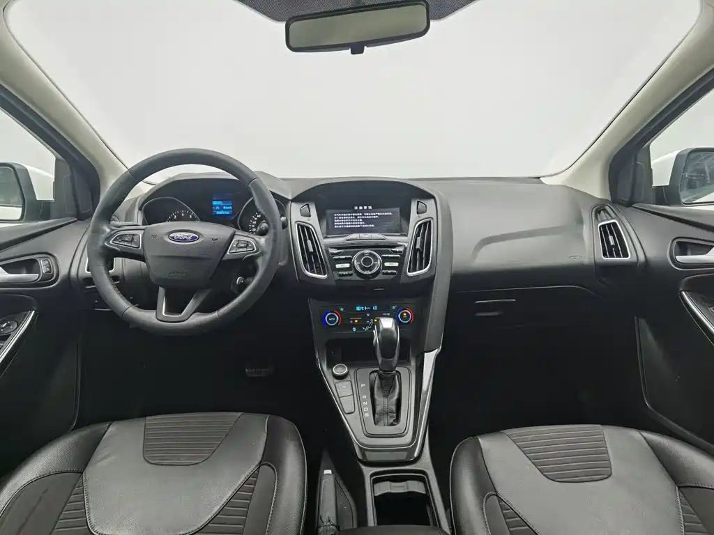 Ford Focus — миниатюра 5