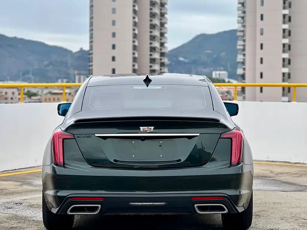 CADILLAC CT5