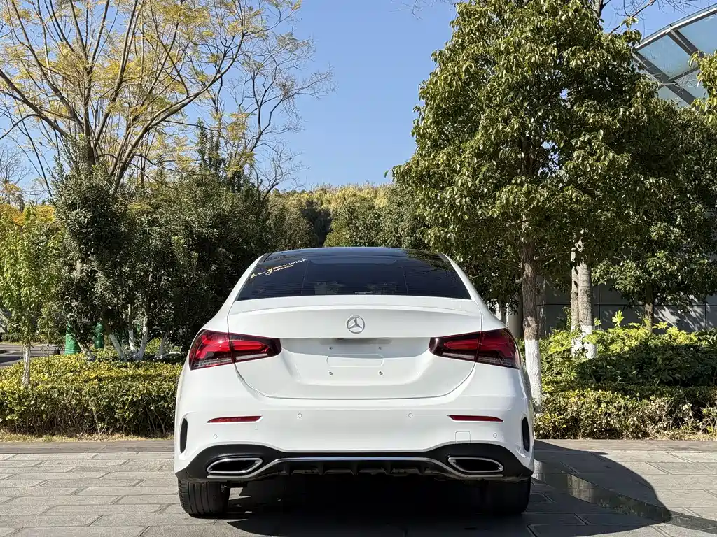 MERCEDES-BENZ A CLASS