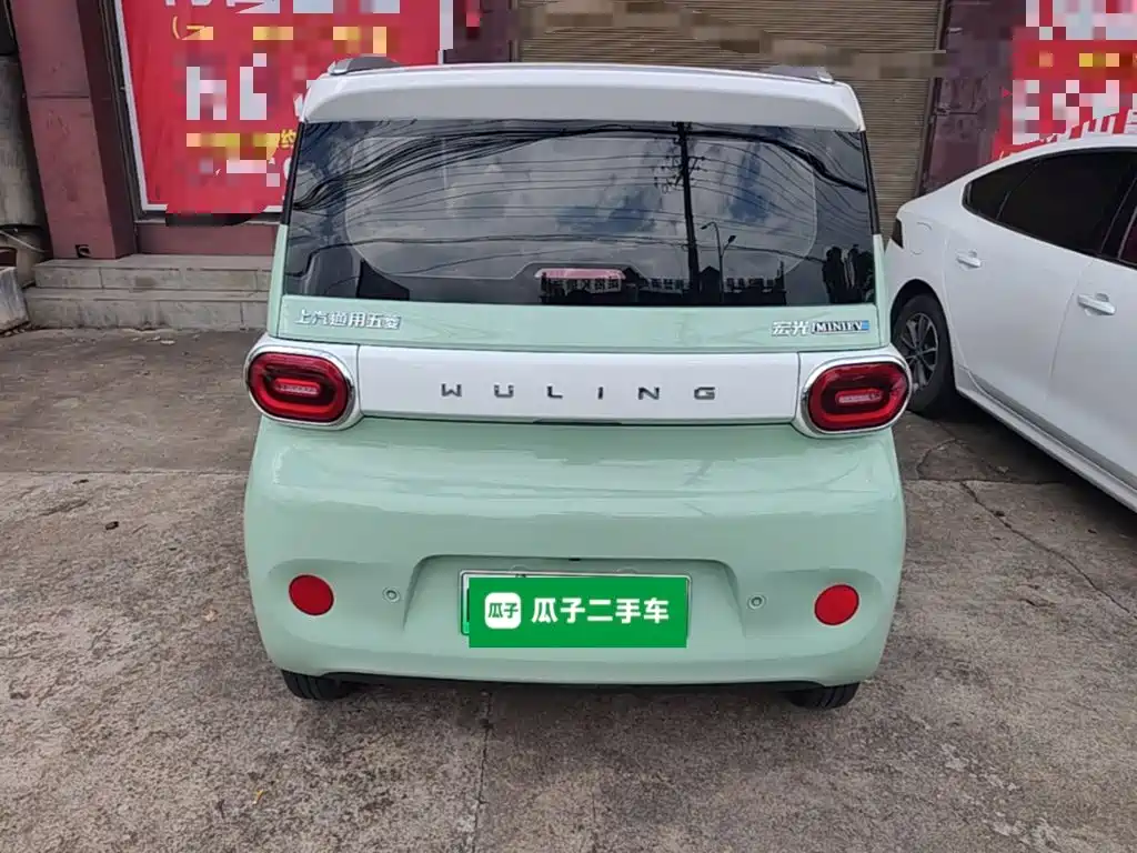 Wuling MINIEV — миниатюра 6