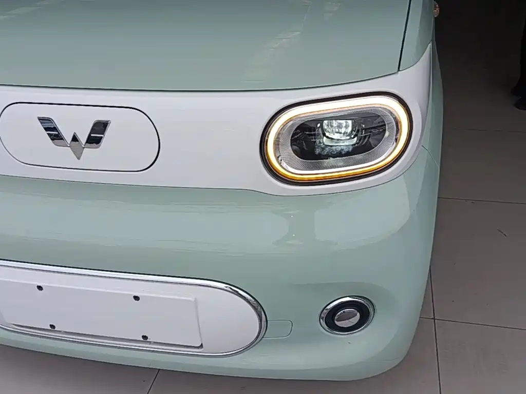 Wuling MINIEV — миниатюра 24