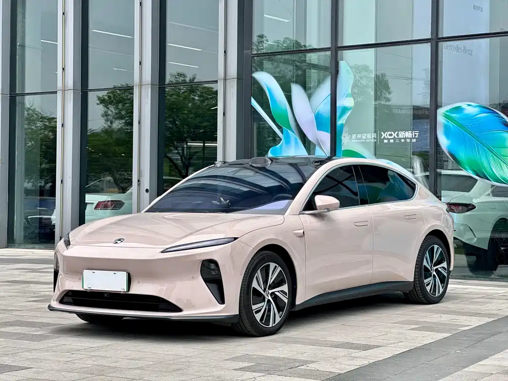 Nio ET5 2025