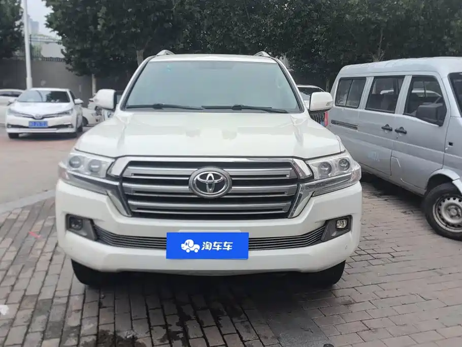 Toyota Land Cruiser — миниатюра 2