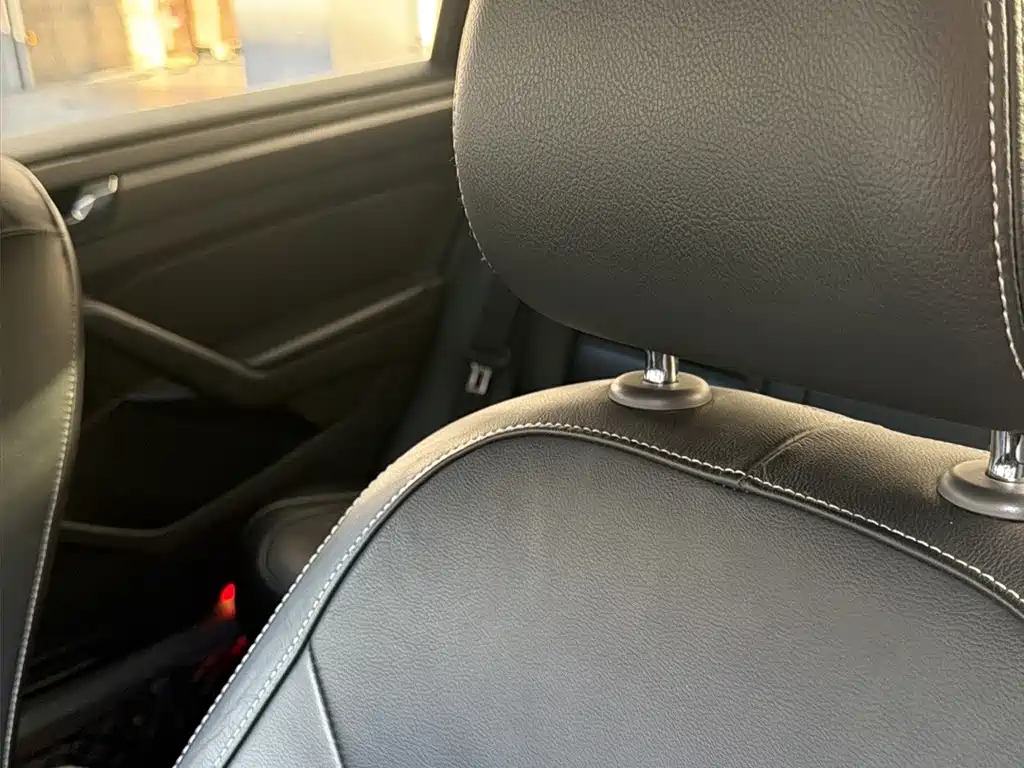 Volkswagen Passat — миниатюра 18