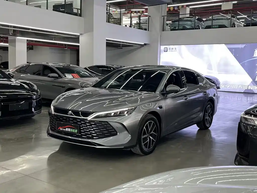 Byd Qin L 2025
