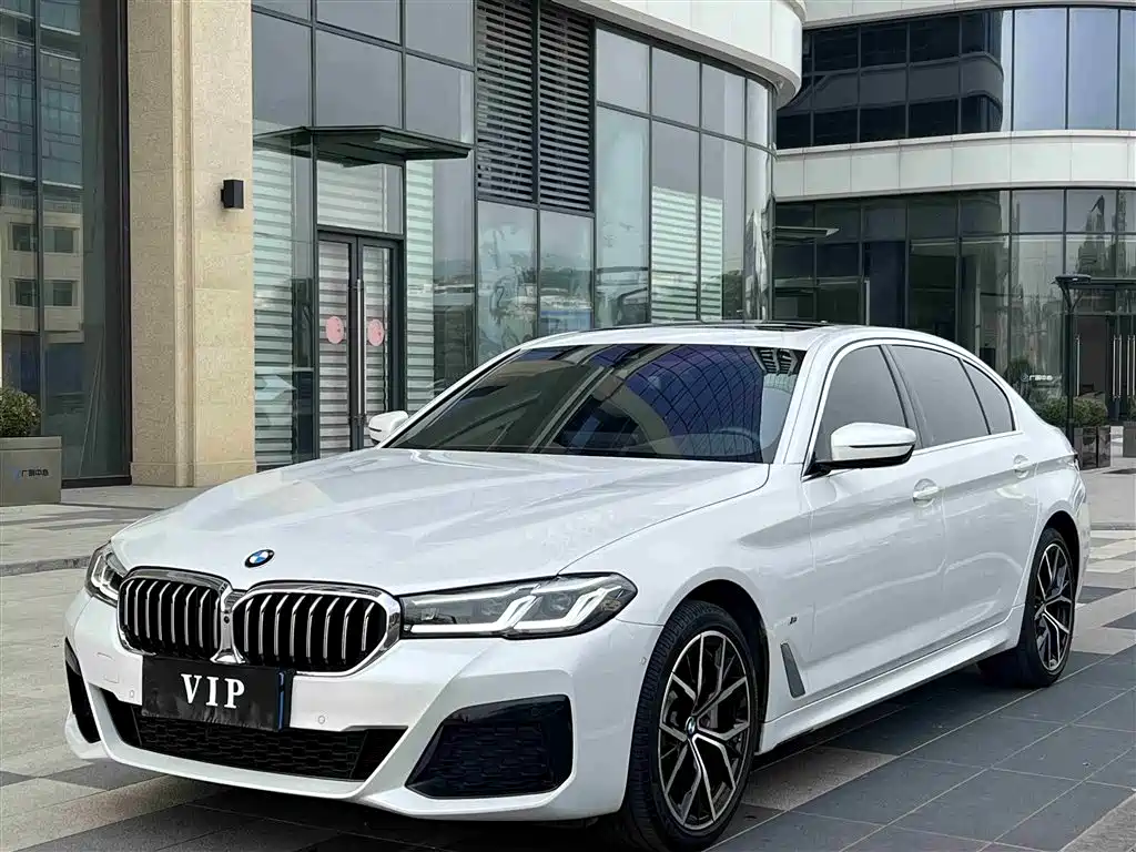 BMW 5 Series 2022
