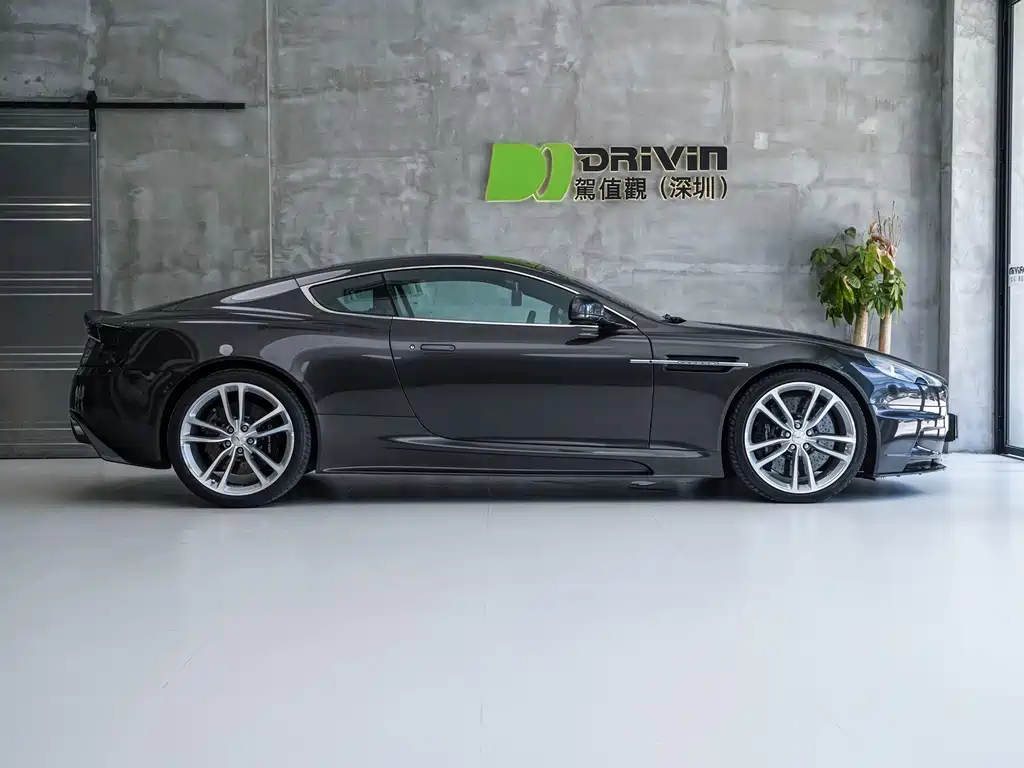 Aston Martin DBS 2009 6.0 Touchtronic Coupe